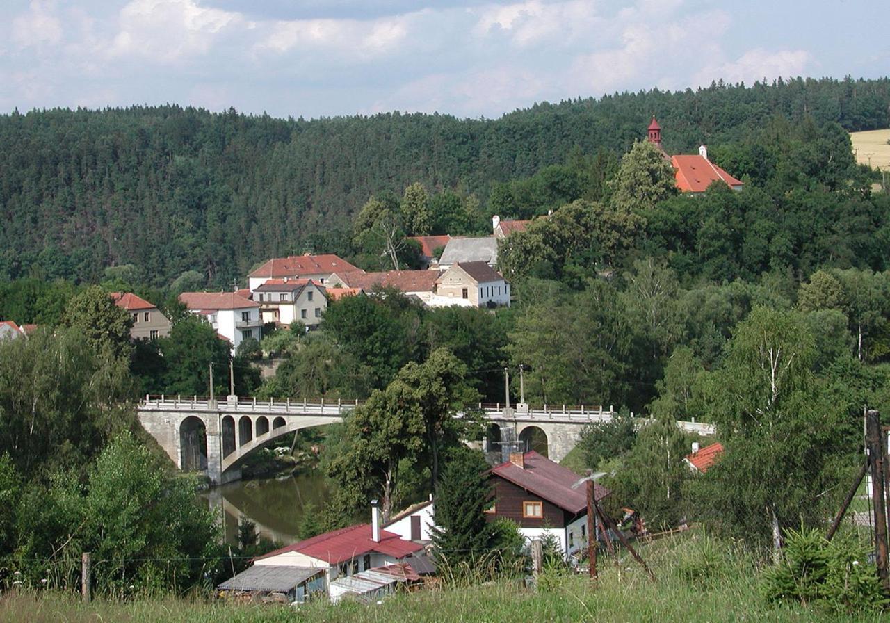 Hotel Klor Doudleby Zewnętrze zdjęcie